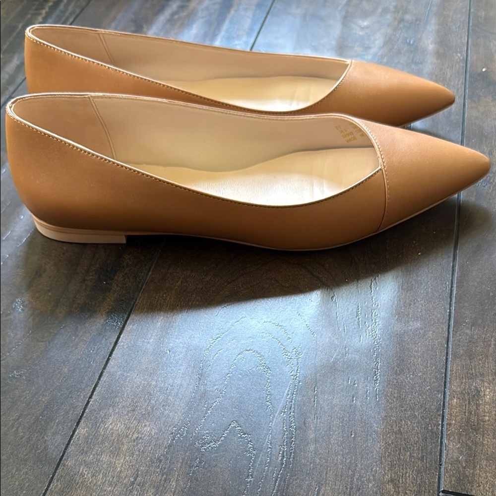 Stuart Weitzman Avenue Leather Ballet Flats - Picture 6 of 7